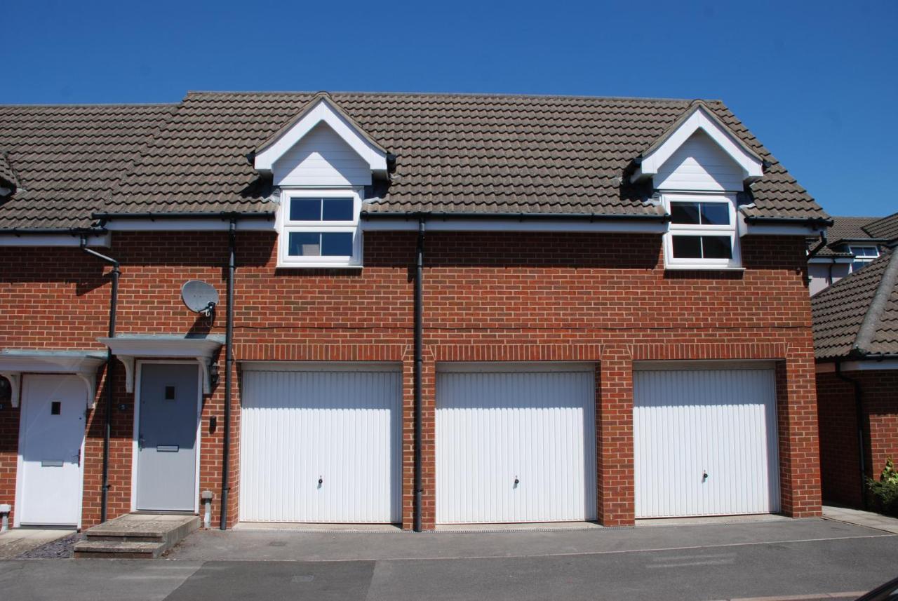 Coach House Apartment Southampton Exterior photo